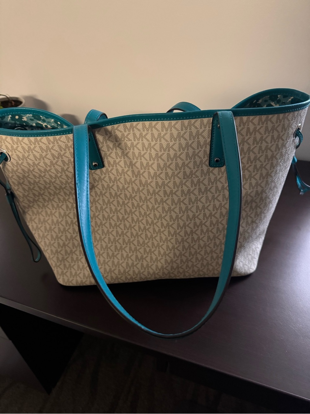 Michael Kors Beige Logo Tote with Turquoise Trim - Picture 6 of 7